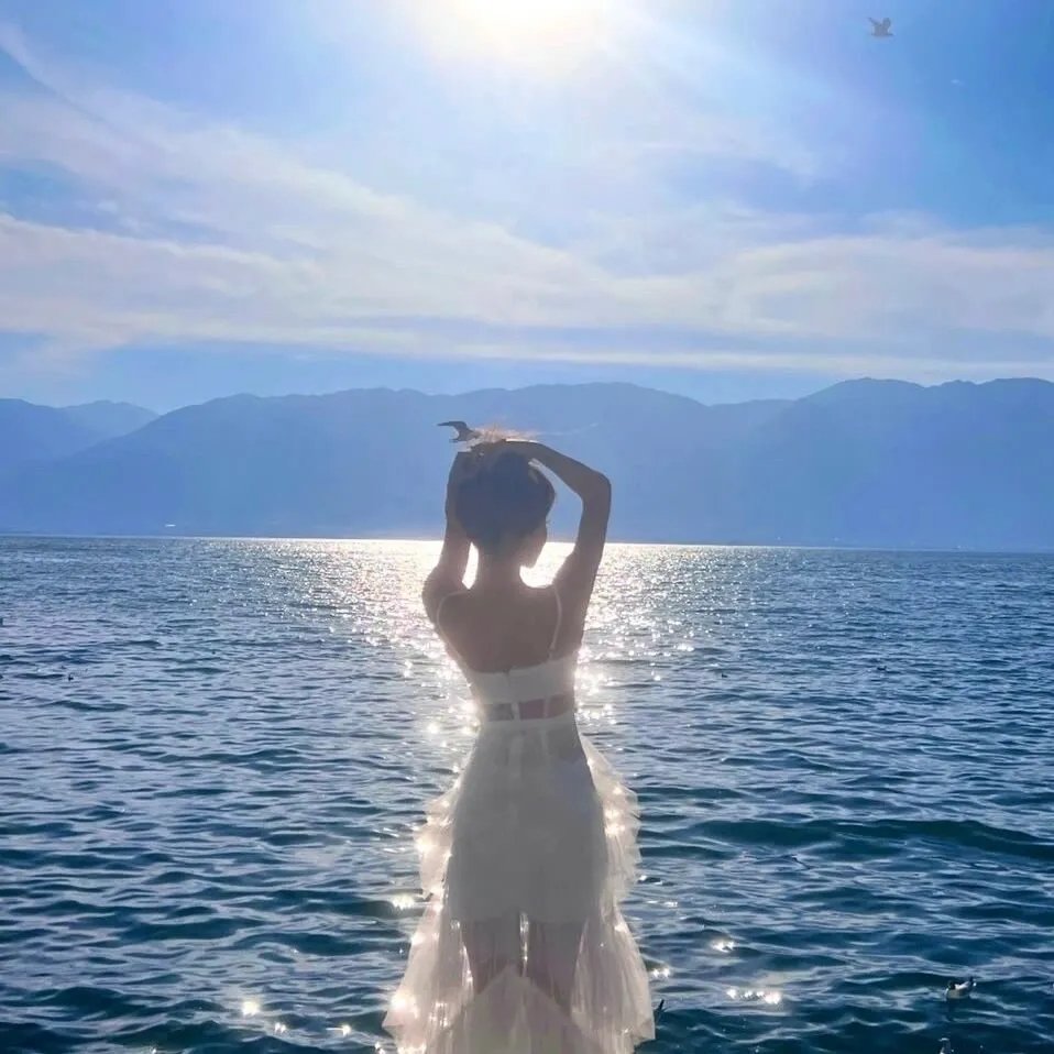 冲浪少年